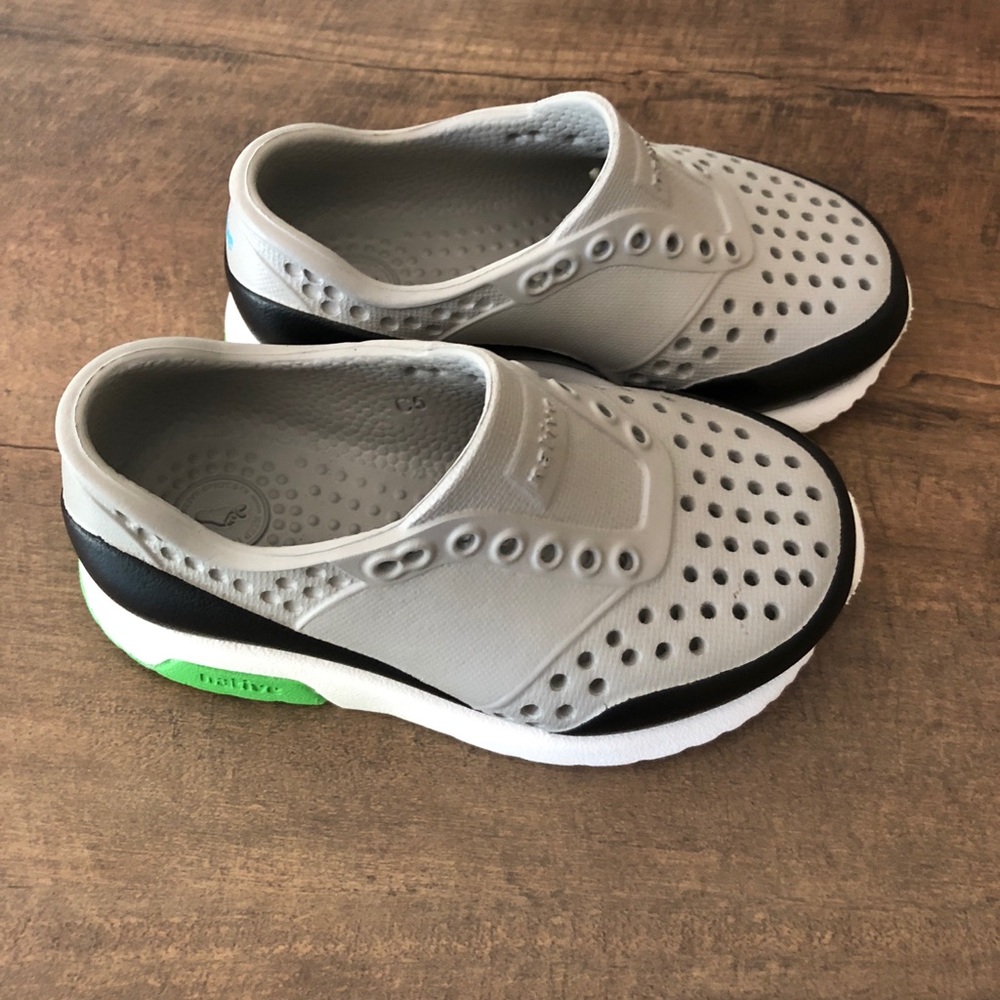 Size 5 natives